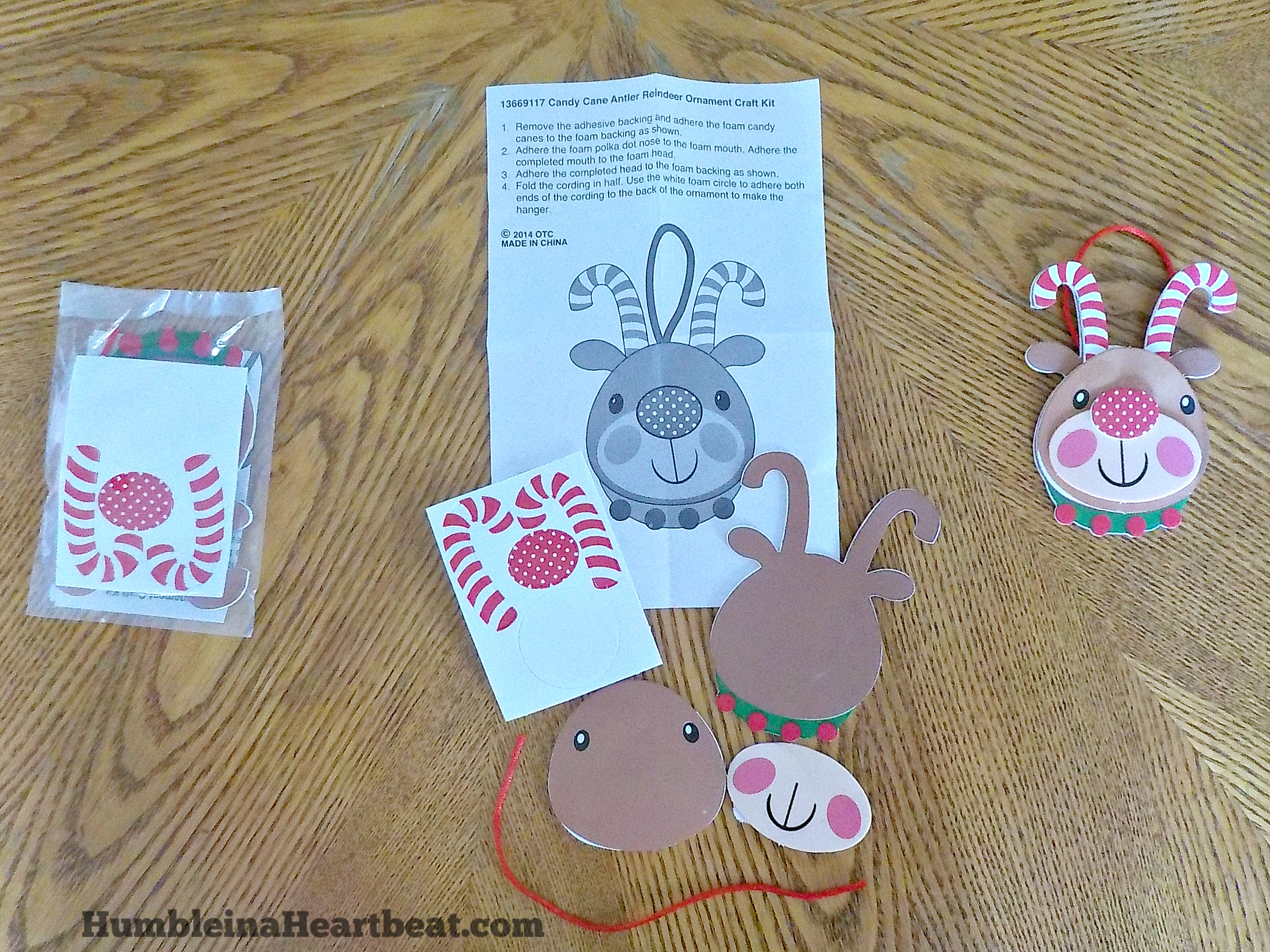 These Christmas ornaments look easy enough to make with my kids! I just love cheap and fun traditions for my family.