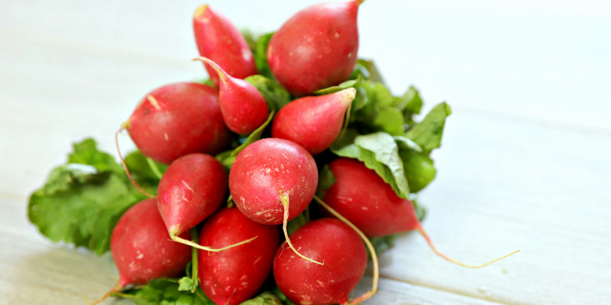 Tired of eating the same old vegetables every single week? Switch it up with this monthly produce challenge and try one new veggie each month. This month we tried radishes 7 different ways!