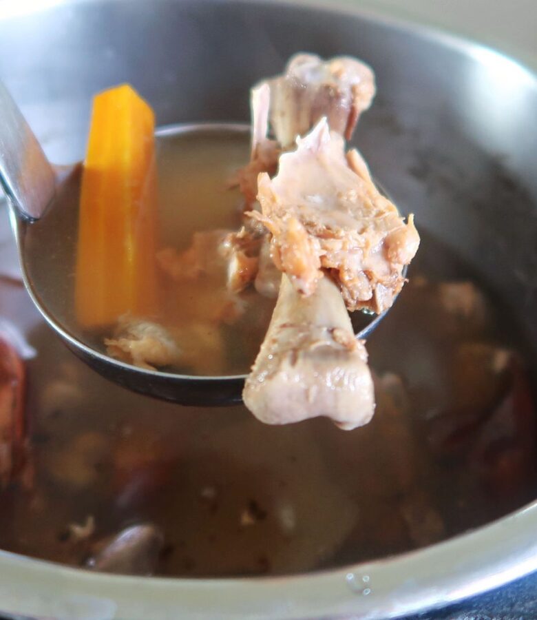 Never made bone broth before? I've got ya. It's super easy to make in the Instant Pot and can really impact your health for good.